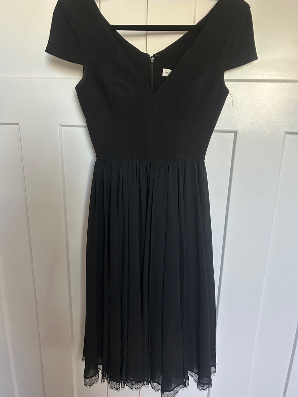 Dress the Population Black V-Neck Midi Dress